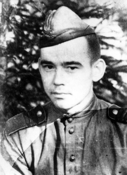 ГОЛЬЯШОВ Михаил Петрович