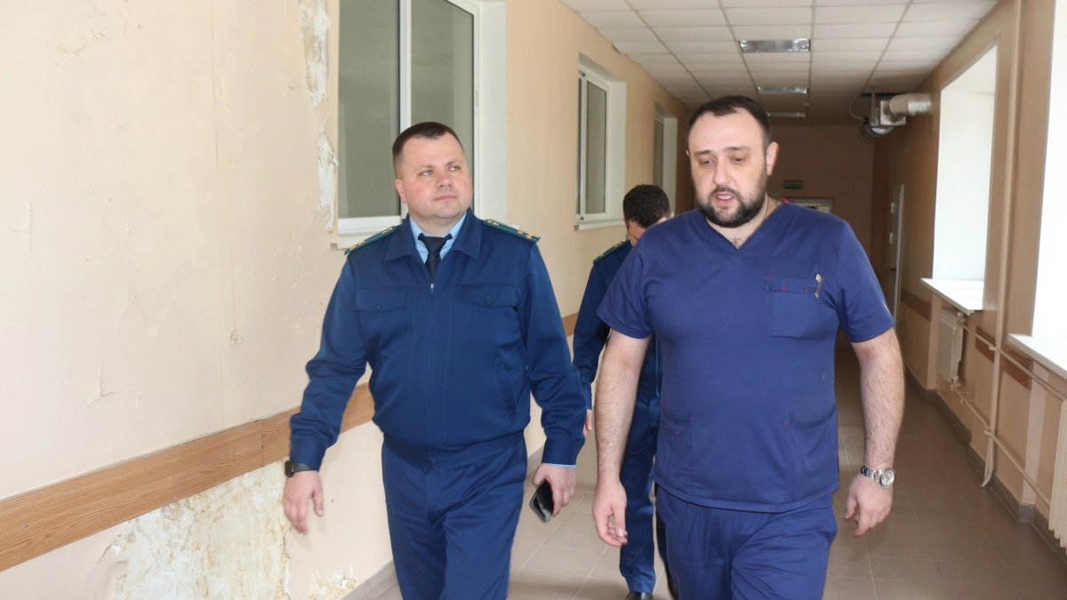 Ремонт в нейрохирургии больницы во Владимирской области сорвали на несколько месяцев: подрядчик не отчитался за 46 миллионов рублей