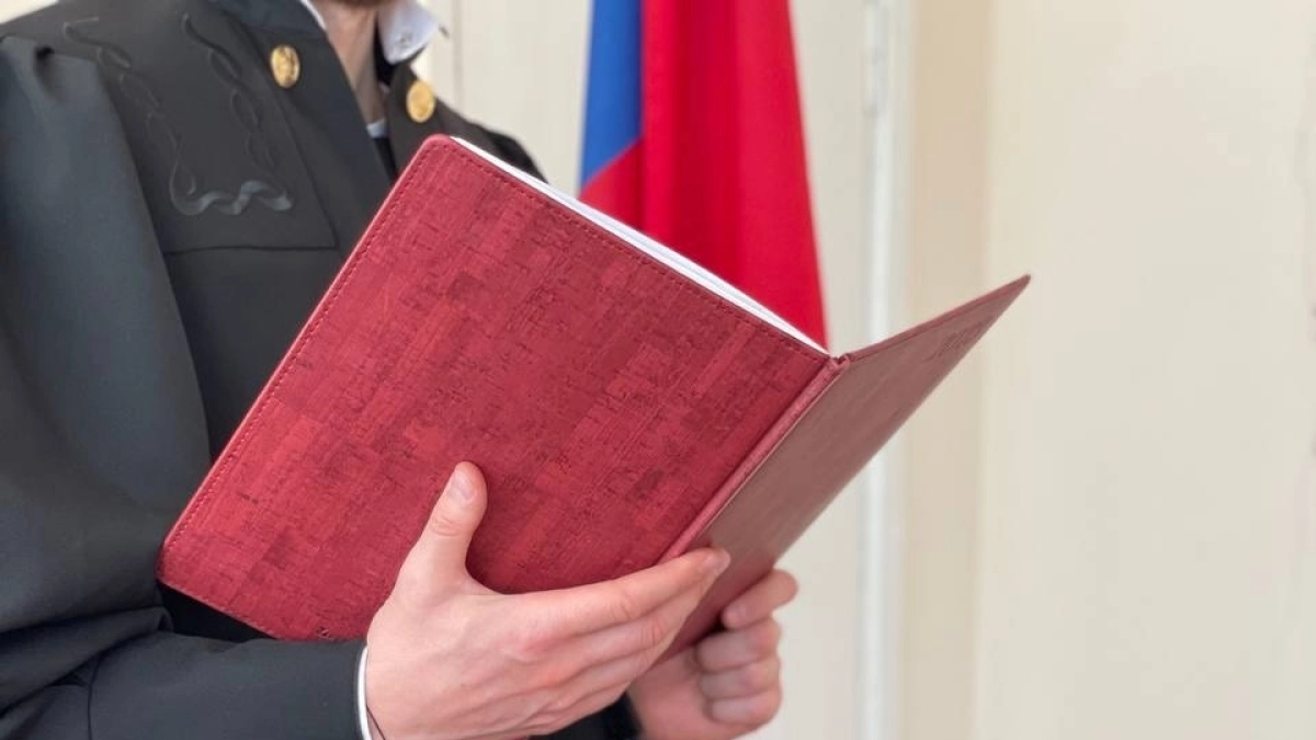 Житель Владимирской области предстанет перед судом за передачу банковской карты за 7 400 рублей