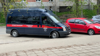 В Александровском округе мужчина похитил, избил и удерживал сожительницу 